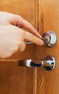 Village Locksmith Store Milwaukee, WI 414-326-4805 Village Locksmith Store Milwaukee, WI 414-326-4805