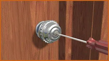 Village Locksmith Store Milwaukee, WI 414-326-4805 - 7-door-unlock