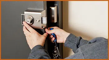 Village Locksmith Store Milwaukee, WI 414-326-4805 - 8-commercial-locksmith